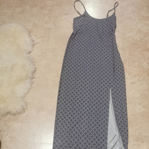 Tigerlily maxi dress bnwt size  8 - Picture 3 of 6